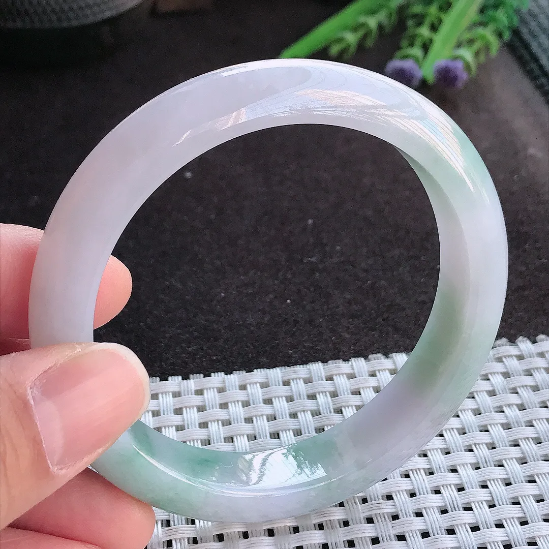 实拍A货翡翠58.5/12.6/8.6老坑精美油润飘花手镯宽边玉镯手环