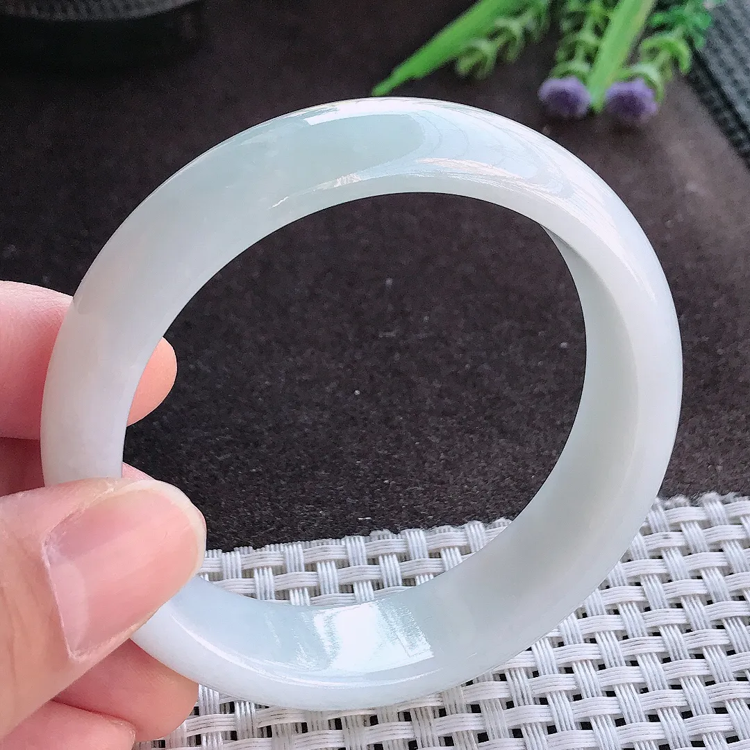 实拍A货翡翠56.8/15.8/7.8老坑秀气温润月光白轮胎手镯宽边玉镯手环