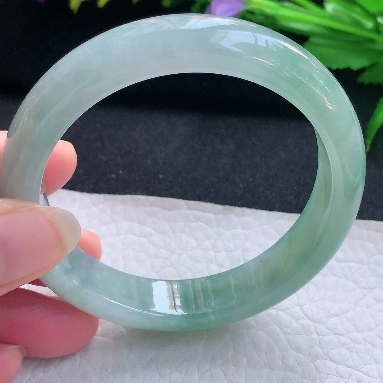 z实拍56.5*12.6*8平安镯 天然缅甸翡翠玉手镯冰润飘绿宽边玉手环