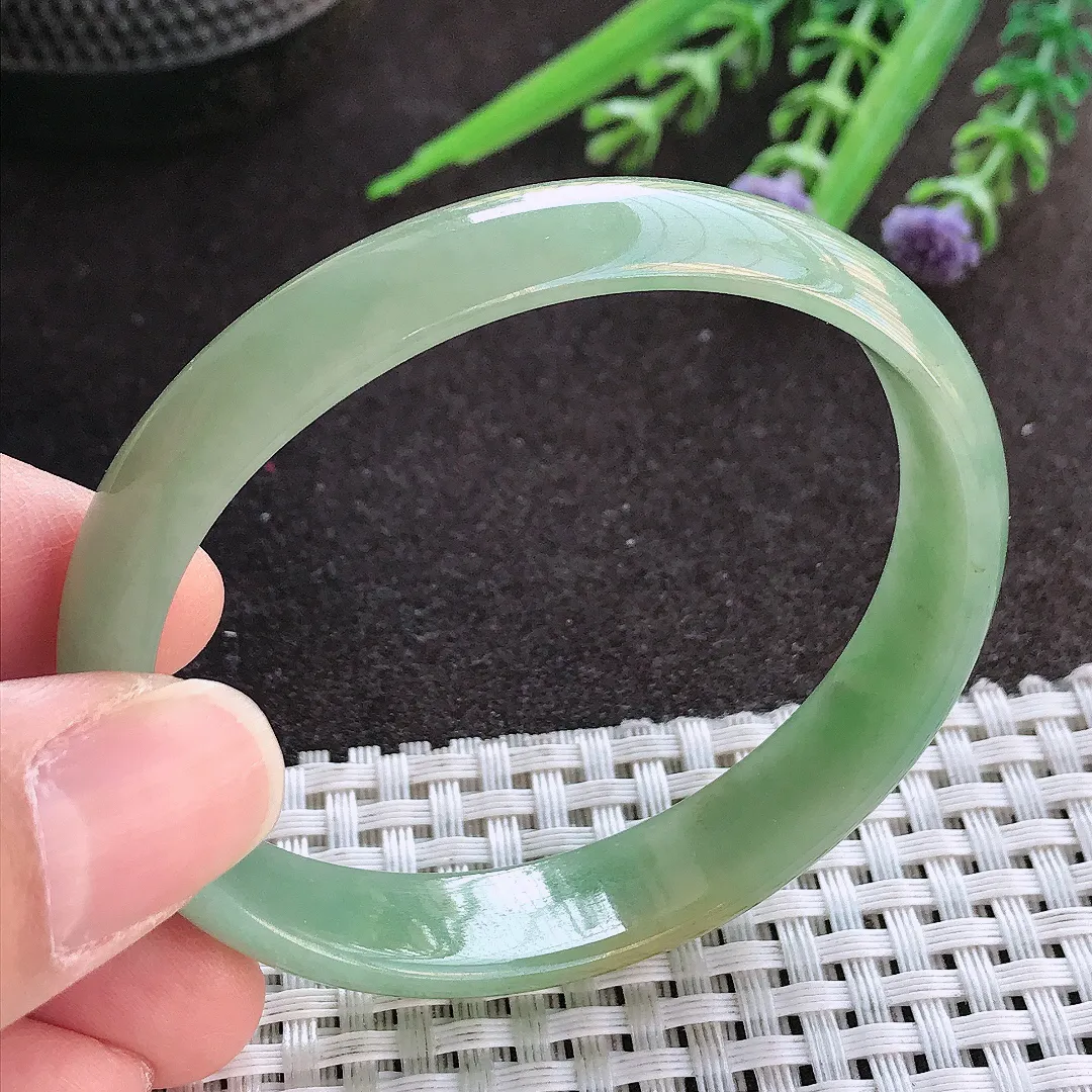 实拍A货翡翠56/49/12.3/5.5老坑精美冰润黄加绿贵妃手镯宽边玉镯手环