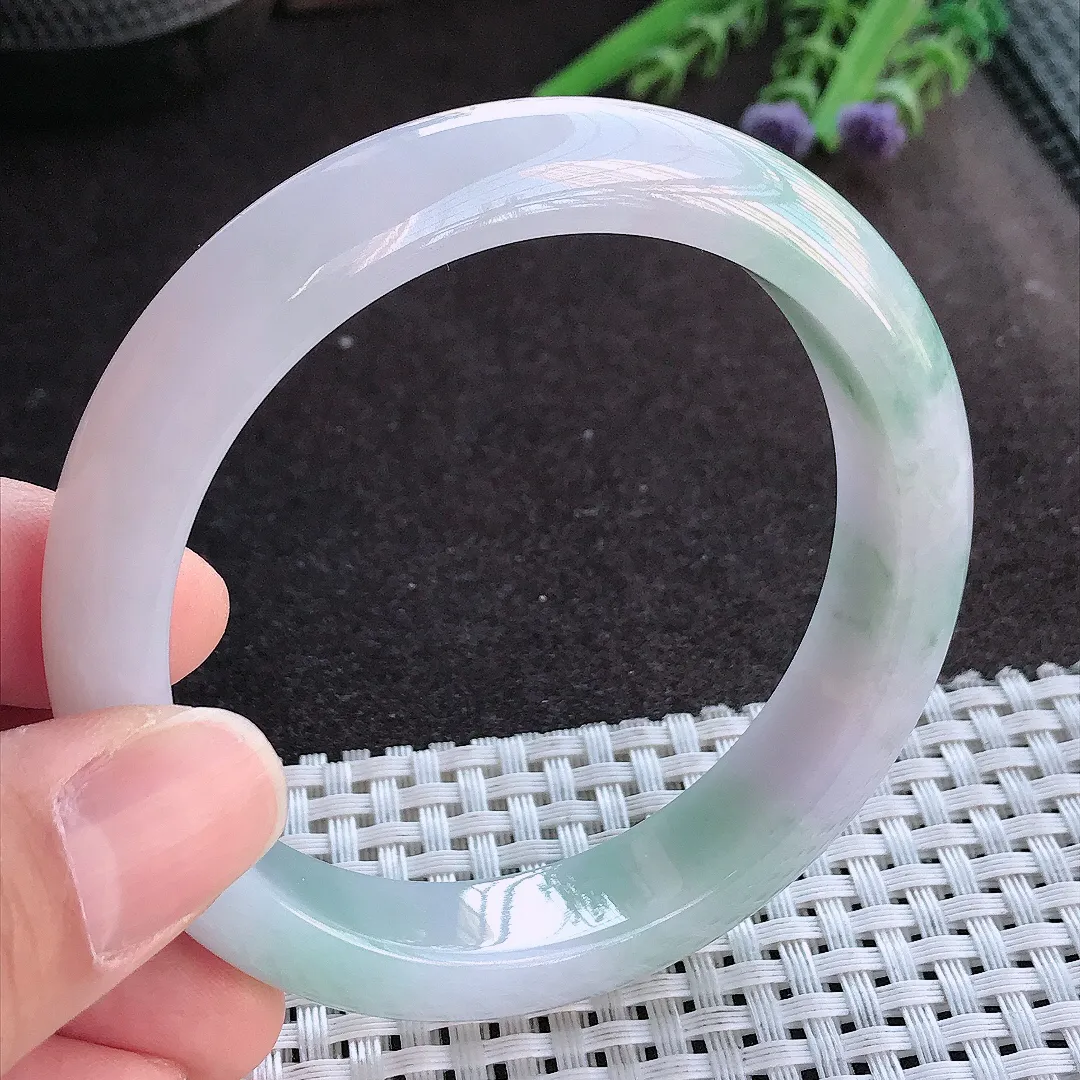 实拍A货翡翠58.5/12.6/8.6老坑精美油润飘花手镯宽边玉镯手环
