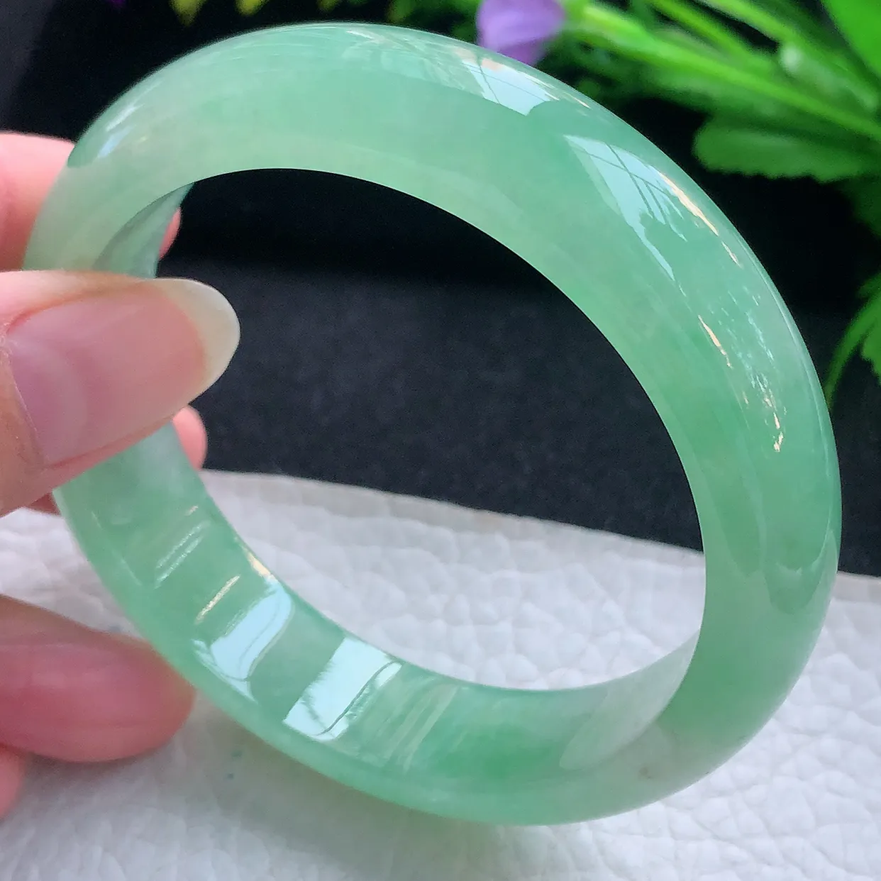 nr收藏款58.5*14.8*7.8平安镯 天然缅甸翡翠玉手镯冰绿？宽边玉手环