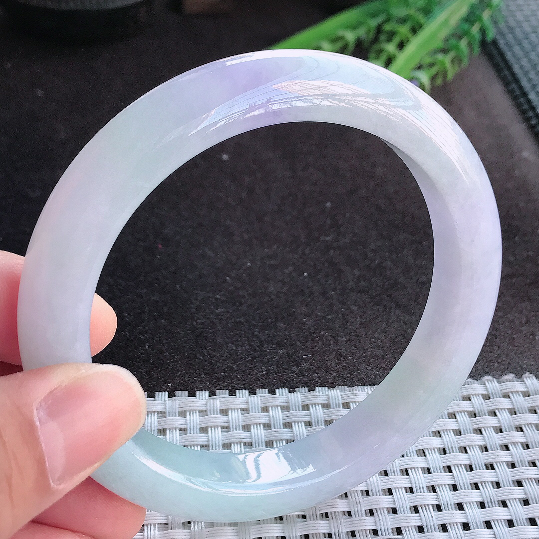 实拍A货翡翠62.8/12/9.6老坑冰润水灵紫罗兰手镯大圈口宽边玉镯手环