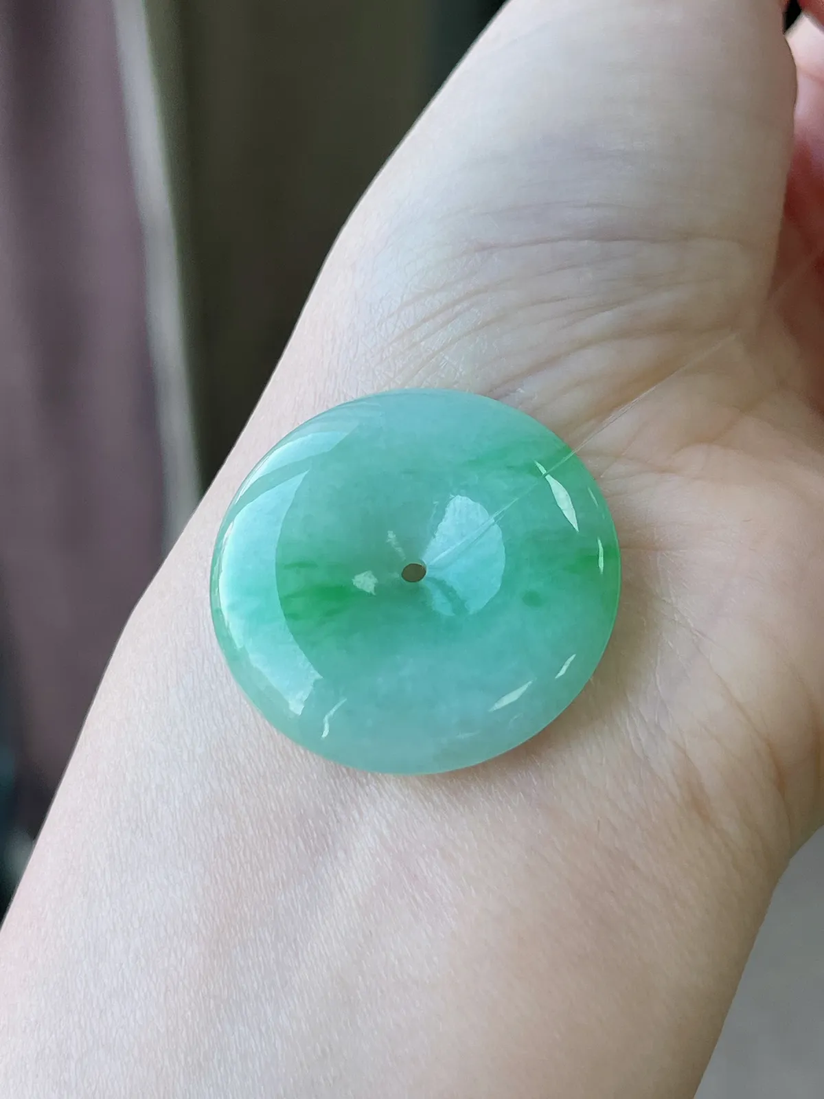 翡翠糯化种绿色平安扣