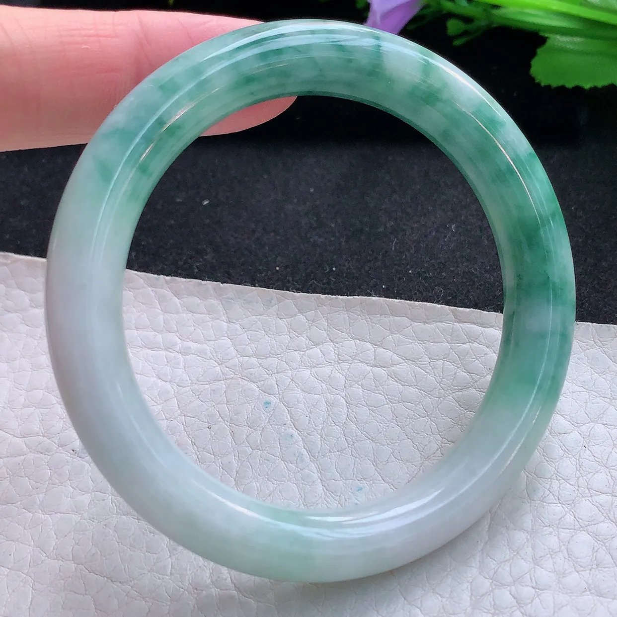 ee实拍53.5*9.4*8.8美人镯 天然缅甸翡翠玉手镯水润飘花圆条美人镯