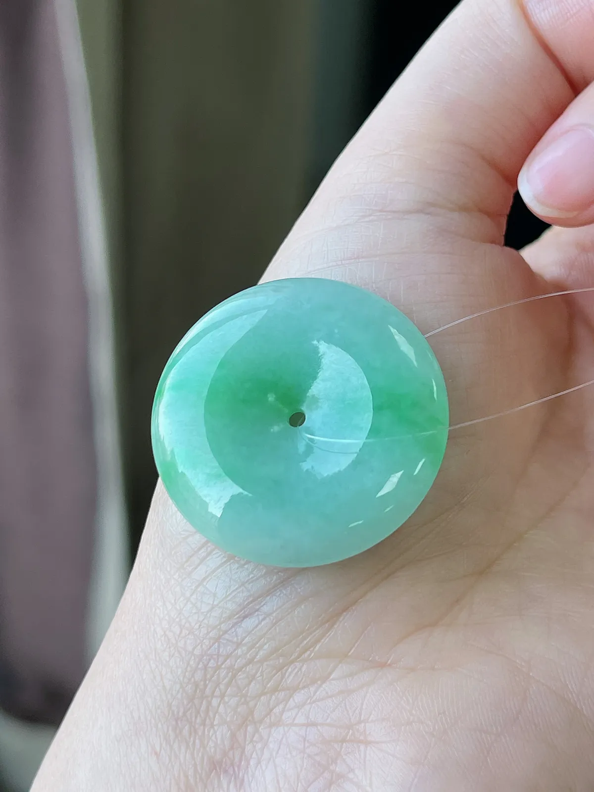 翡翠糯化种绿色平安扣