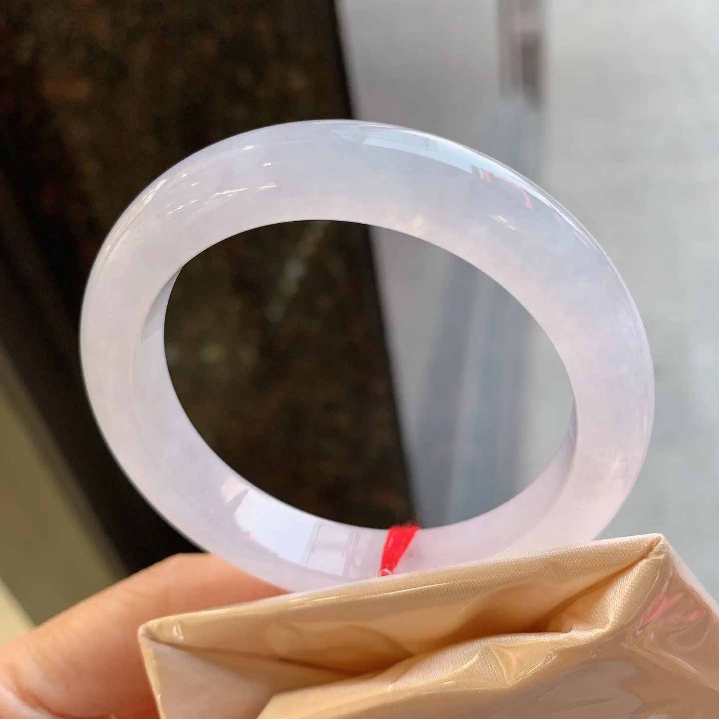 正圈冰镯 无瑕 尺寸：53.2/10.6/8.7 冰润