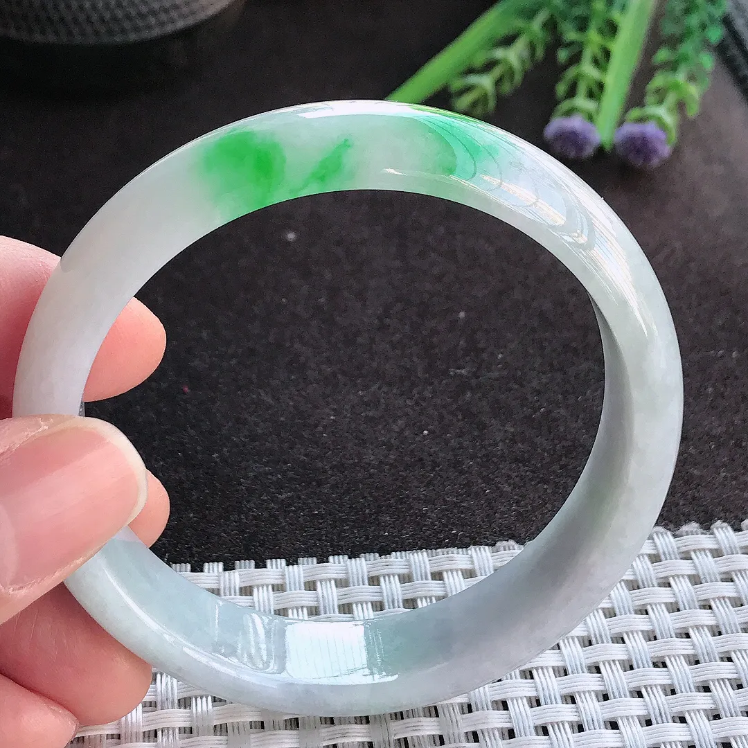 实拍A货翡翠58.5/14.1/7老坑精美飘阳绿手镯宽边玉镯手环