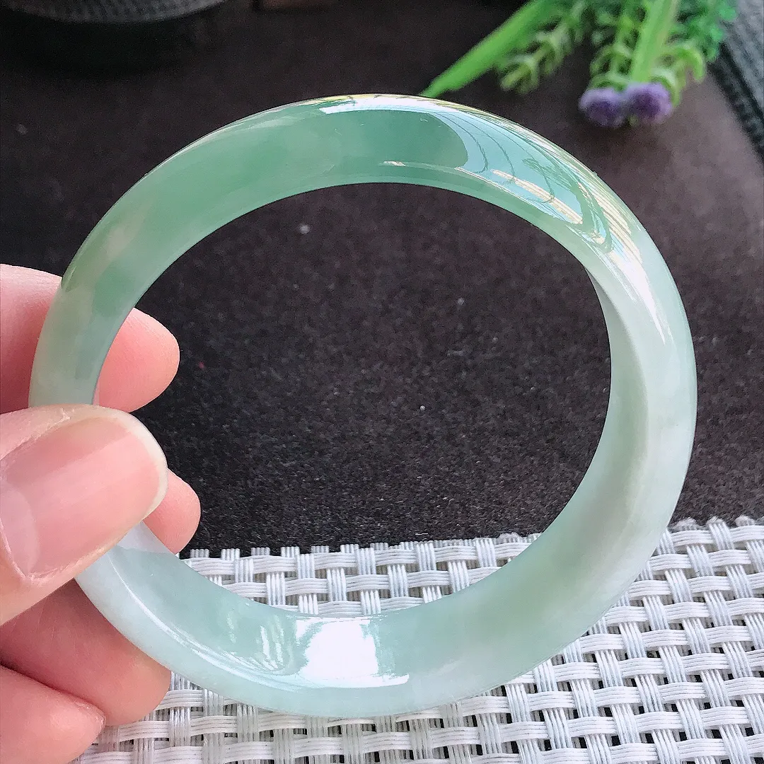 实拍A货翡翠60/16.3/7.6老坑精美冰润飘花轮胎手镯宽边玉镯手环