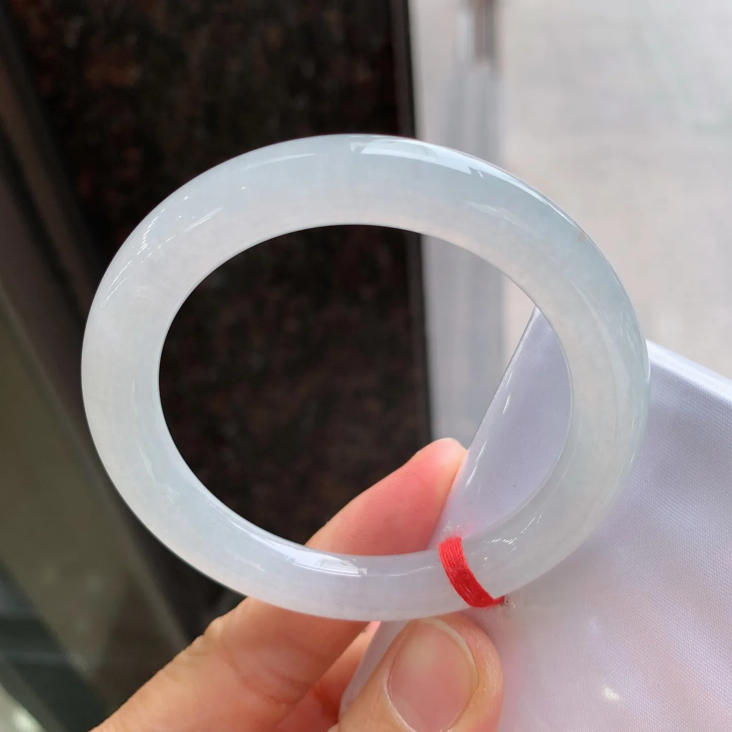 圆条冰镯 无瑕 尺寸：53.5/8.8/9.3 冰润