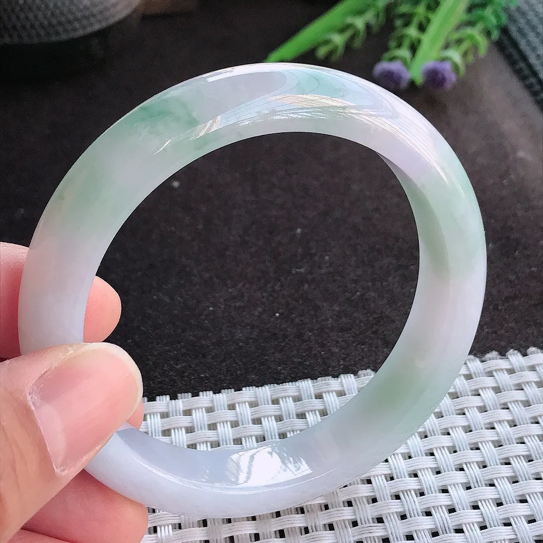 实拍A货翡翠58.5/12.6/8.6老坑精美油润飘花手镯宽边玉镯手环