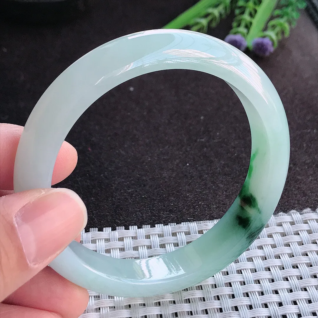 实拍A货翡翠57.5/12/7.8老坑冰润起胶特色飘花手镯宽边玉镯手环