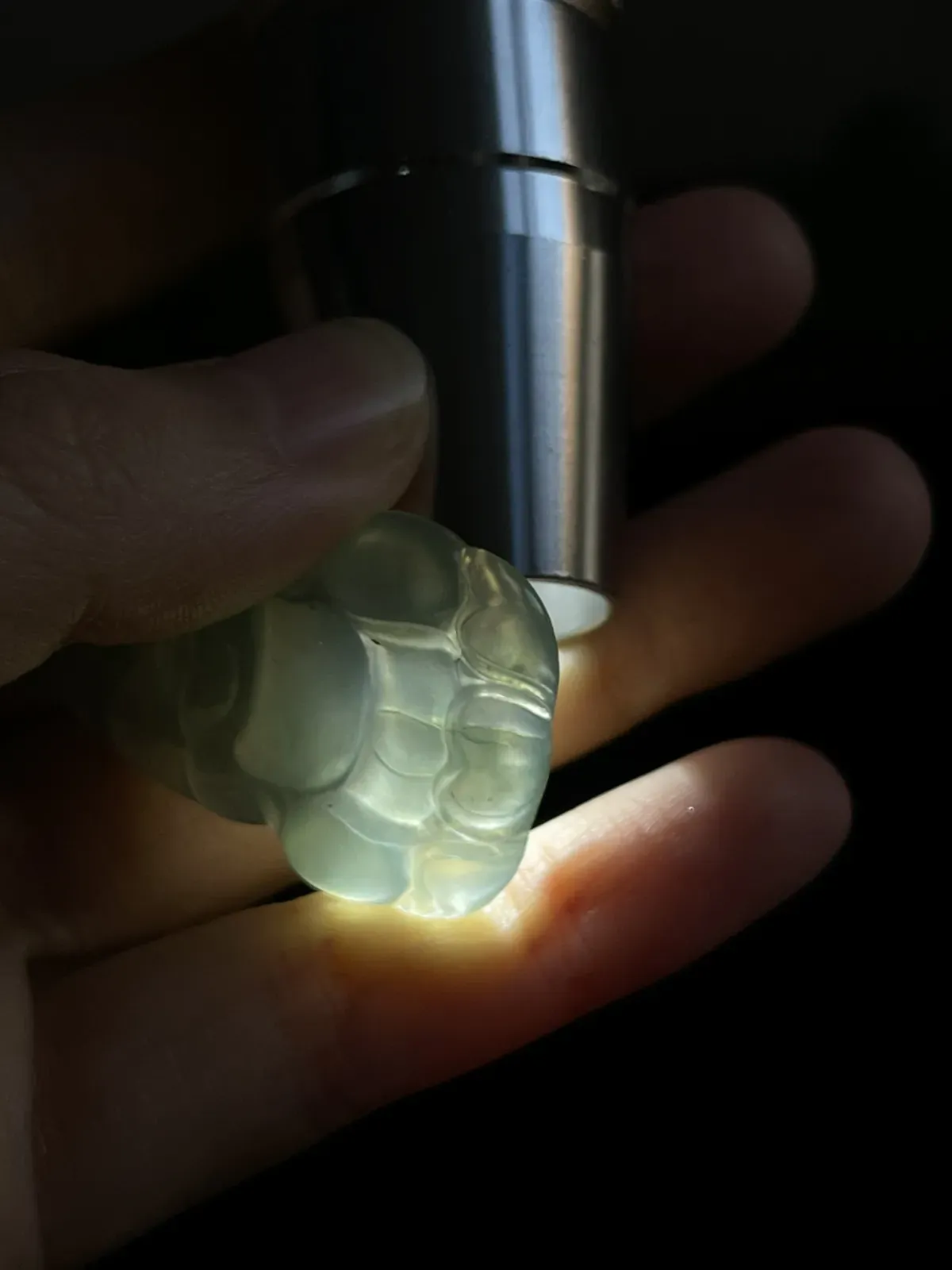 翡翠冰糯种白色吊坠