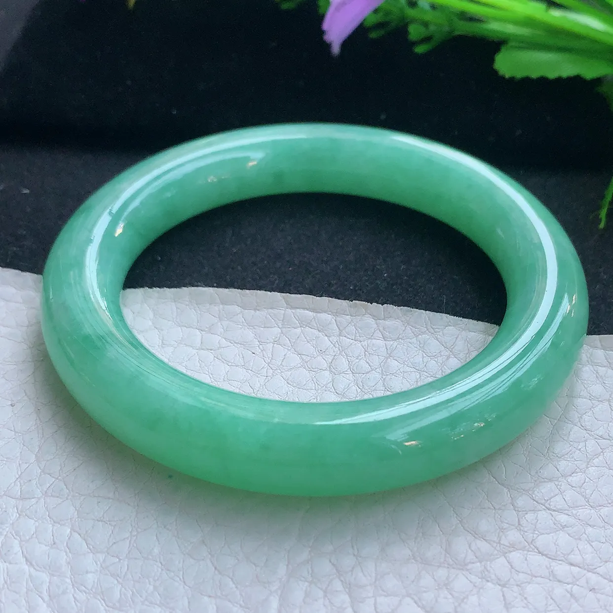 nr收藏款56*11美人镯 天然缅甸翡翠玉手镯满绿水润圆条玉手环