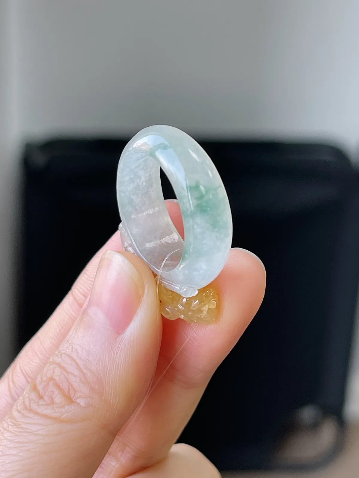 翡翠冰糯种黄加绿扳指