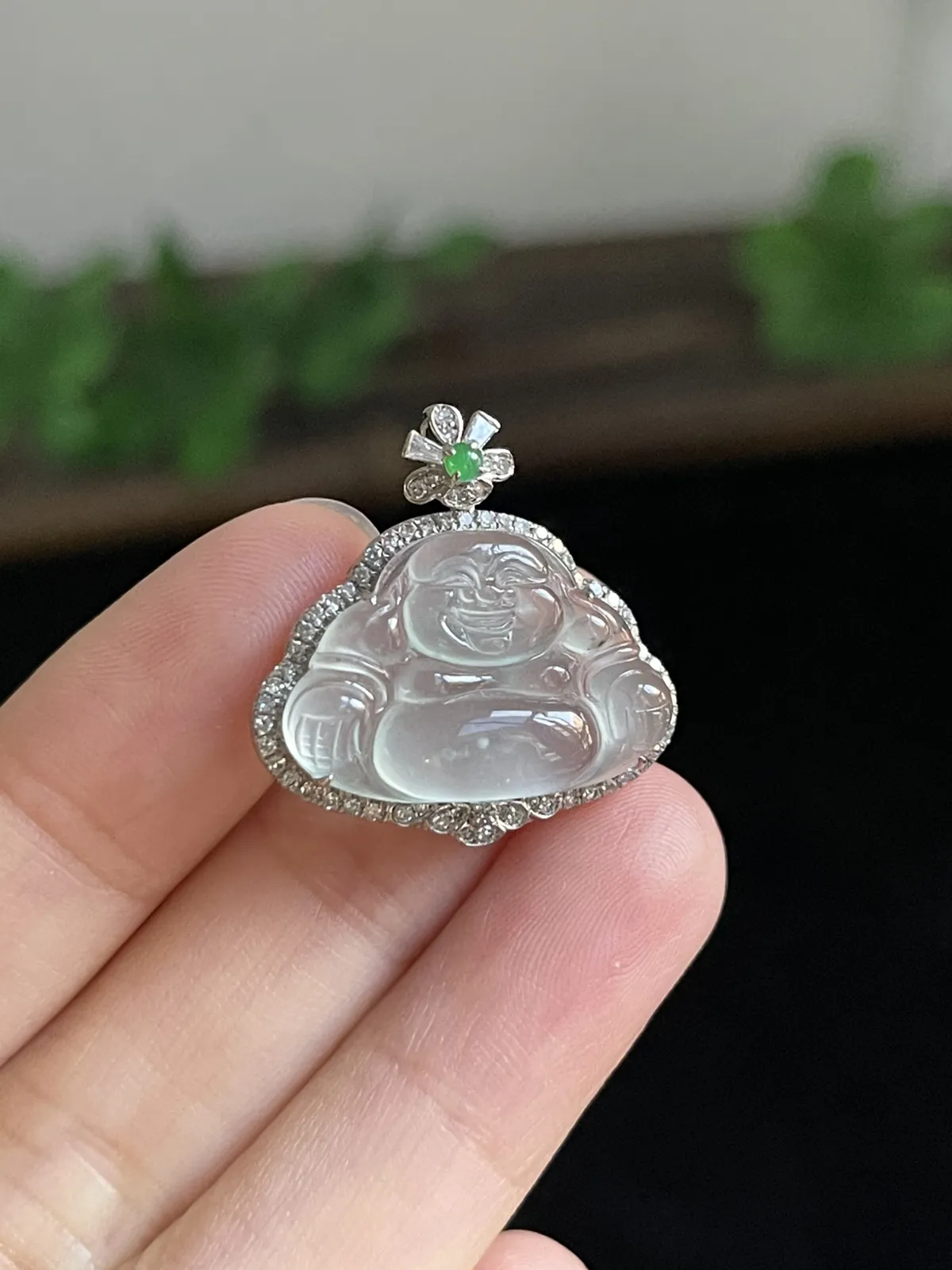 翡翠佛，印记：G18K,伴钻石