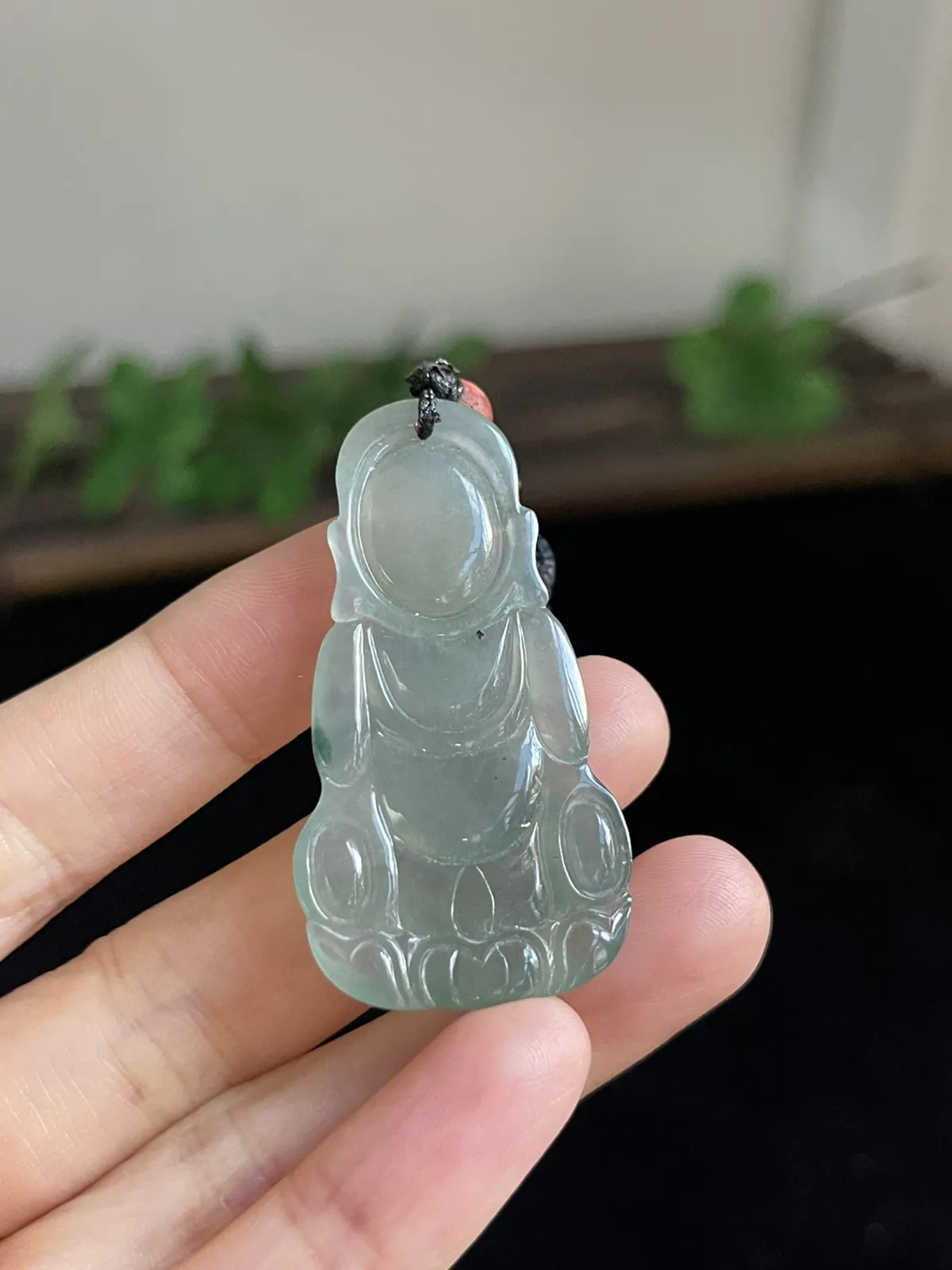 翡翠冰糯种白色吊坠