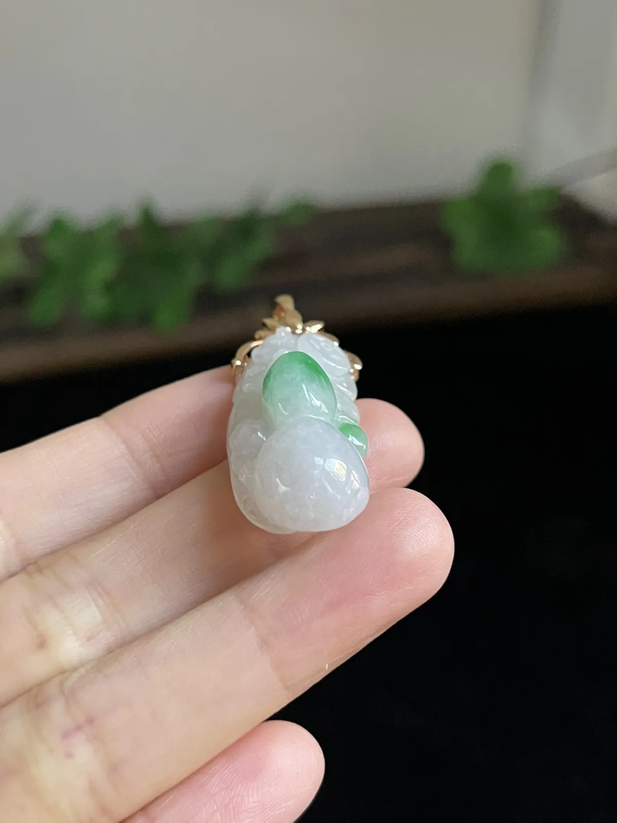 翡翠生肖，印记：Au750