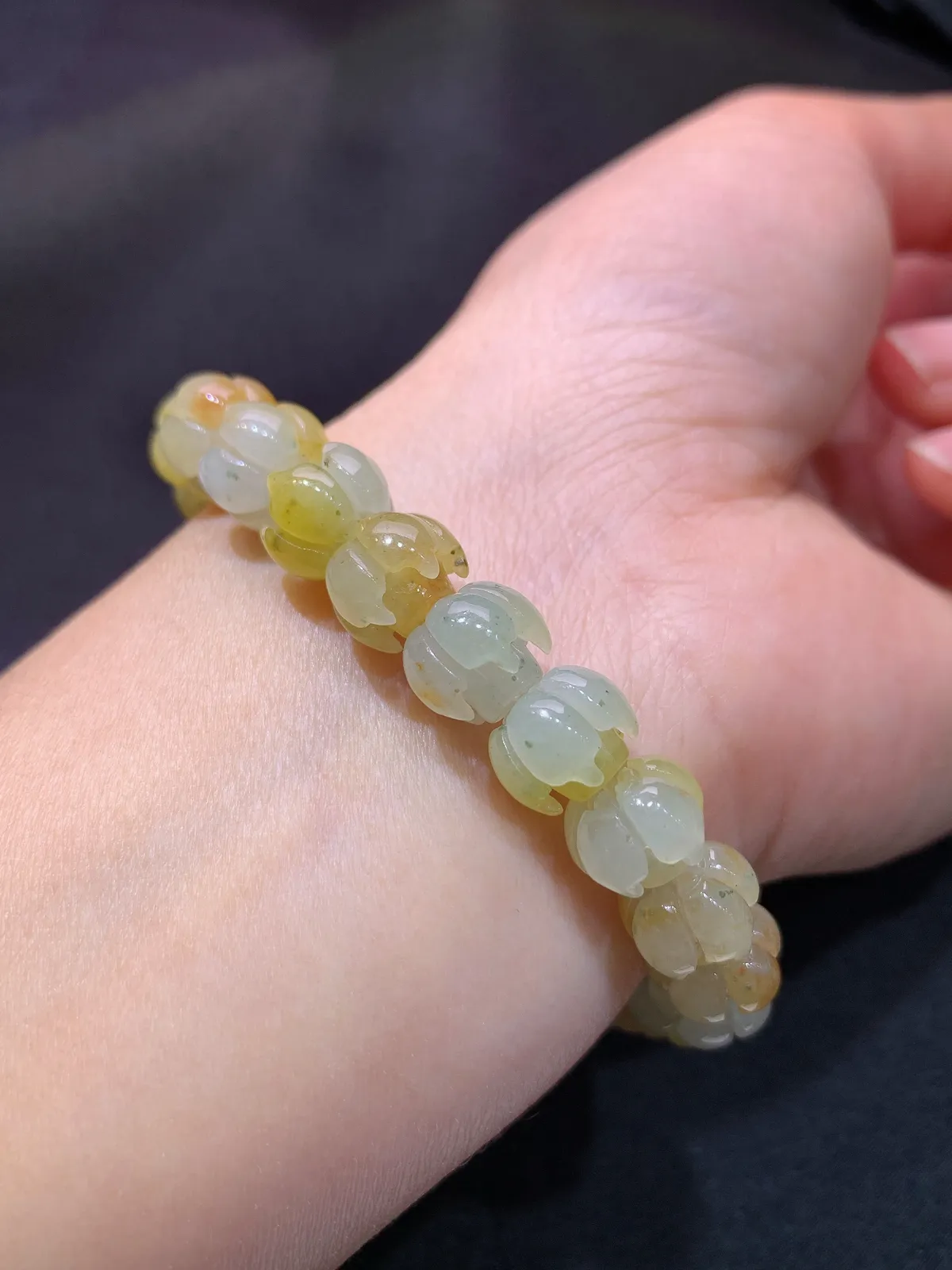 黄翡莲蓬手串，手链，冰润鲜艳，种水足，Xm 尺寸10.3*7.5