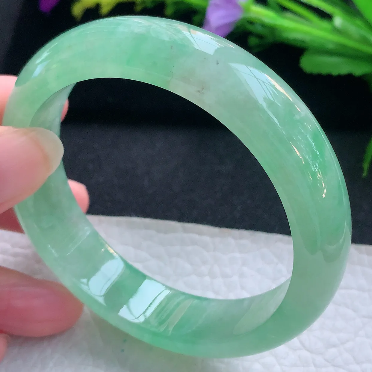 nr收藏款58.5*14.8*7.8平安镯 天然缅甸翡翠玉手镯冰绿？宽边玉手环