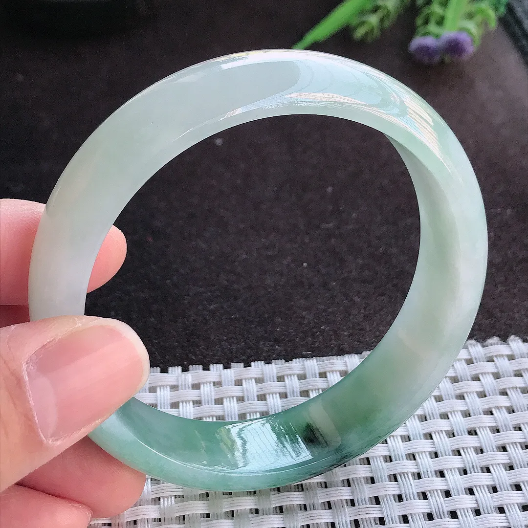 实拍A货翡翠60/16.3/7.6老坑精美冰润飘花轮胎手镯宽边玉镯手环