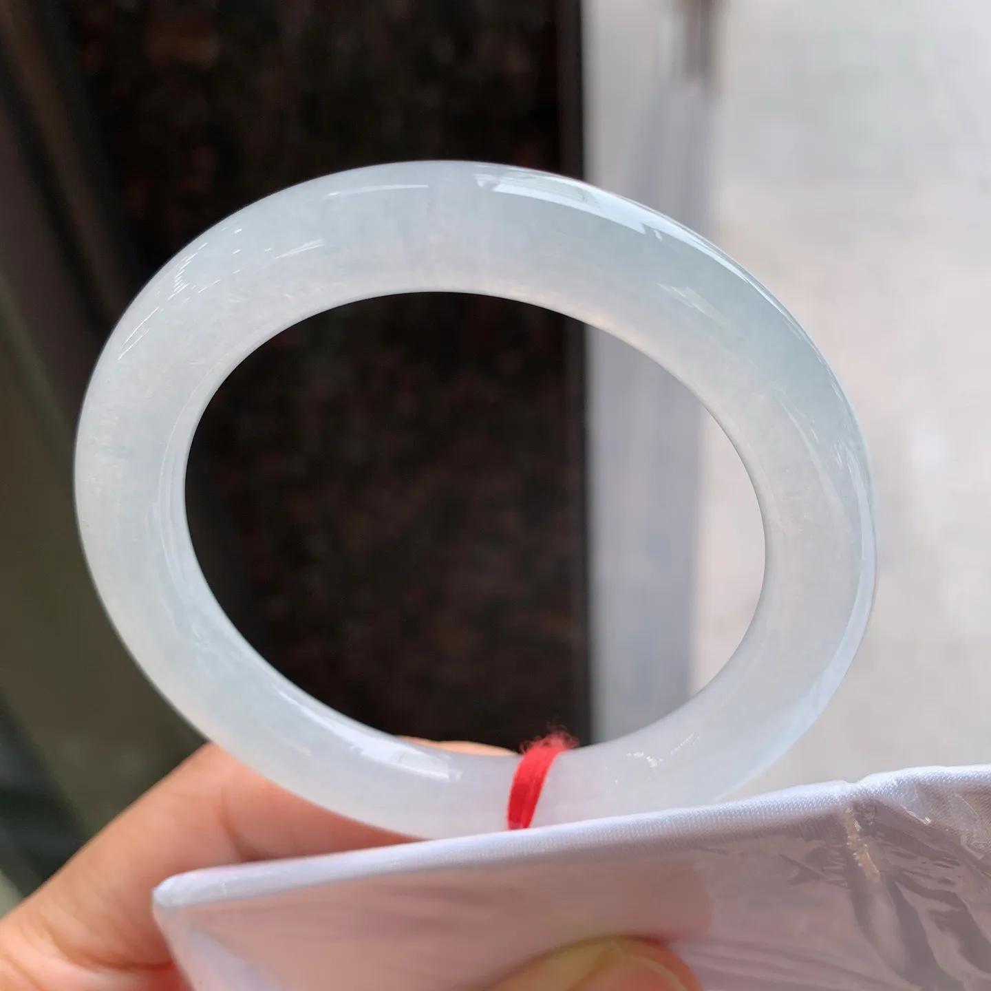 圆条冰镯 无瑕 尺寸：53.5/8.8/9.3 冰润