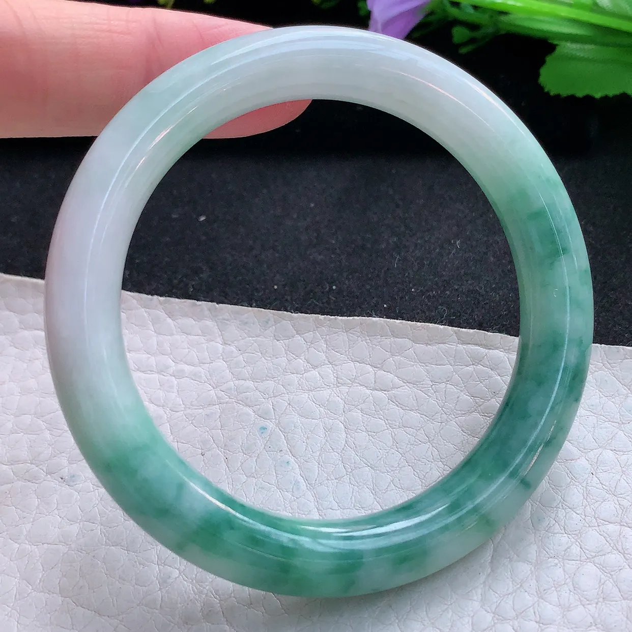 ee实拍53.5*9.4*8.8美人镯 天然缅甸翡翠玉手镯水润飘花圆条美人镯