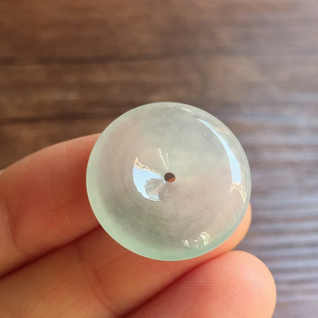 冰种底色平安扣，冰冰润润，玉质细腻，种水足，001 尺寸22.4*5.6