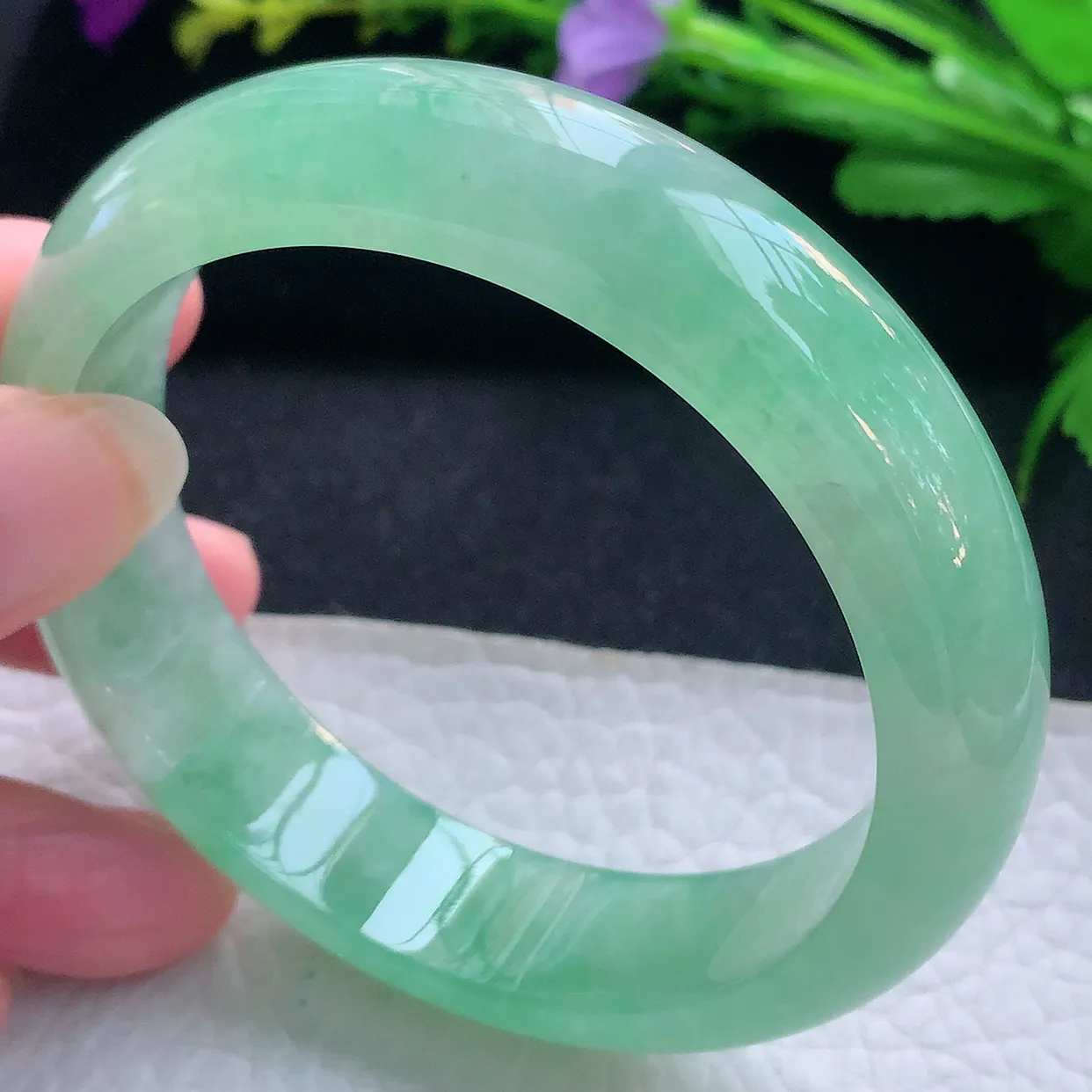 nr收藏款58.5*14.8*7.8平安镯 天然缅甸翡翠玉手镯冰绿？宽边玉手环