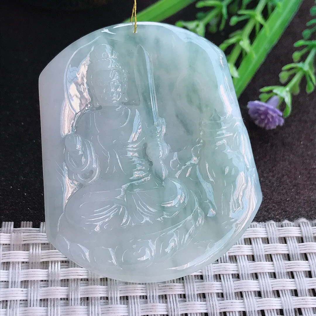 实拍A货翡翠53.8/44.3/4.5老坑冰胶水灵不动明王吊坠翡翠挂件