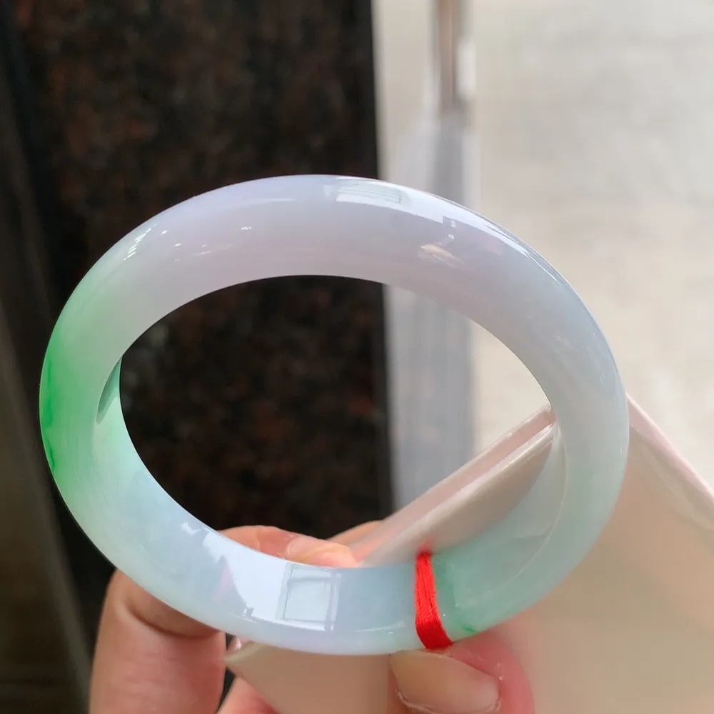 正圈一大圈春彩 无瑕 尺寸:57.1/13.2/8.1 色好