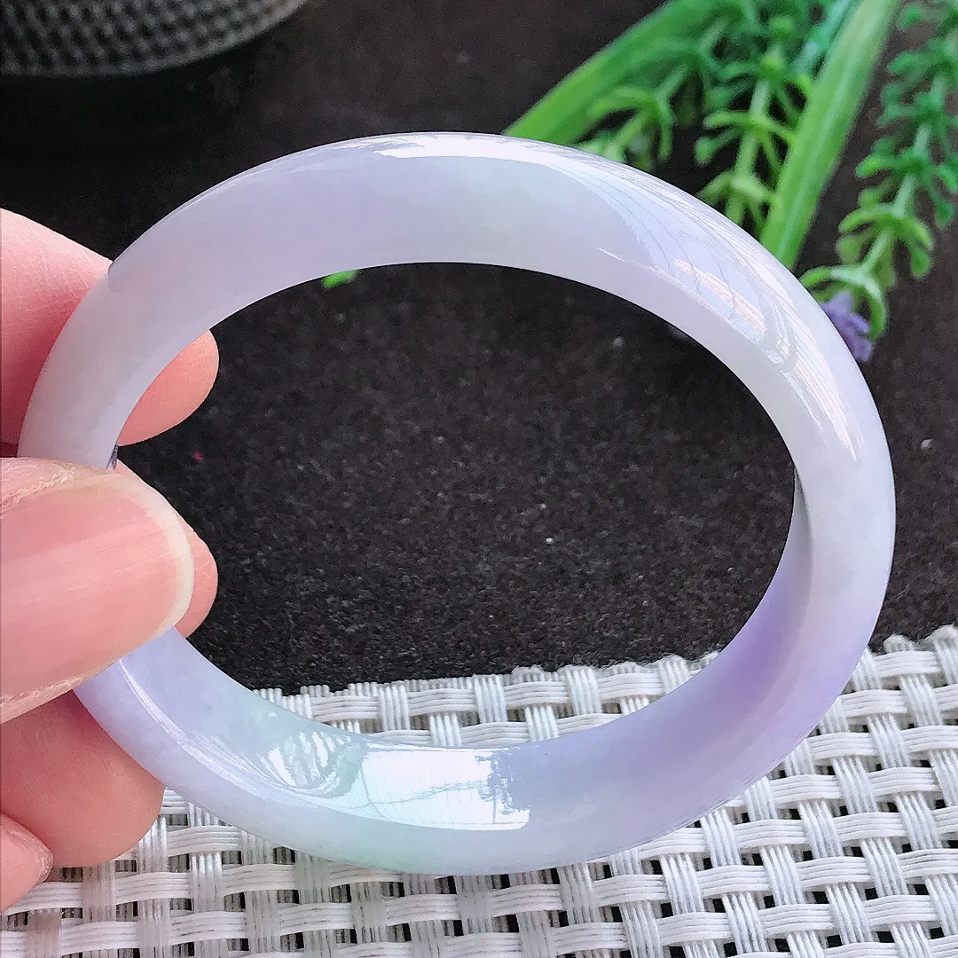 实拍A货翡翠50.5/46.5/12.7/6.8老坑精美温润春带彩贵妃手镯小圈口玉镯手环