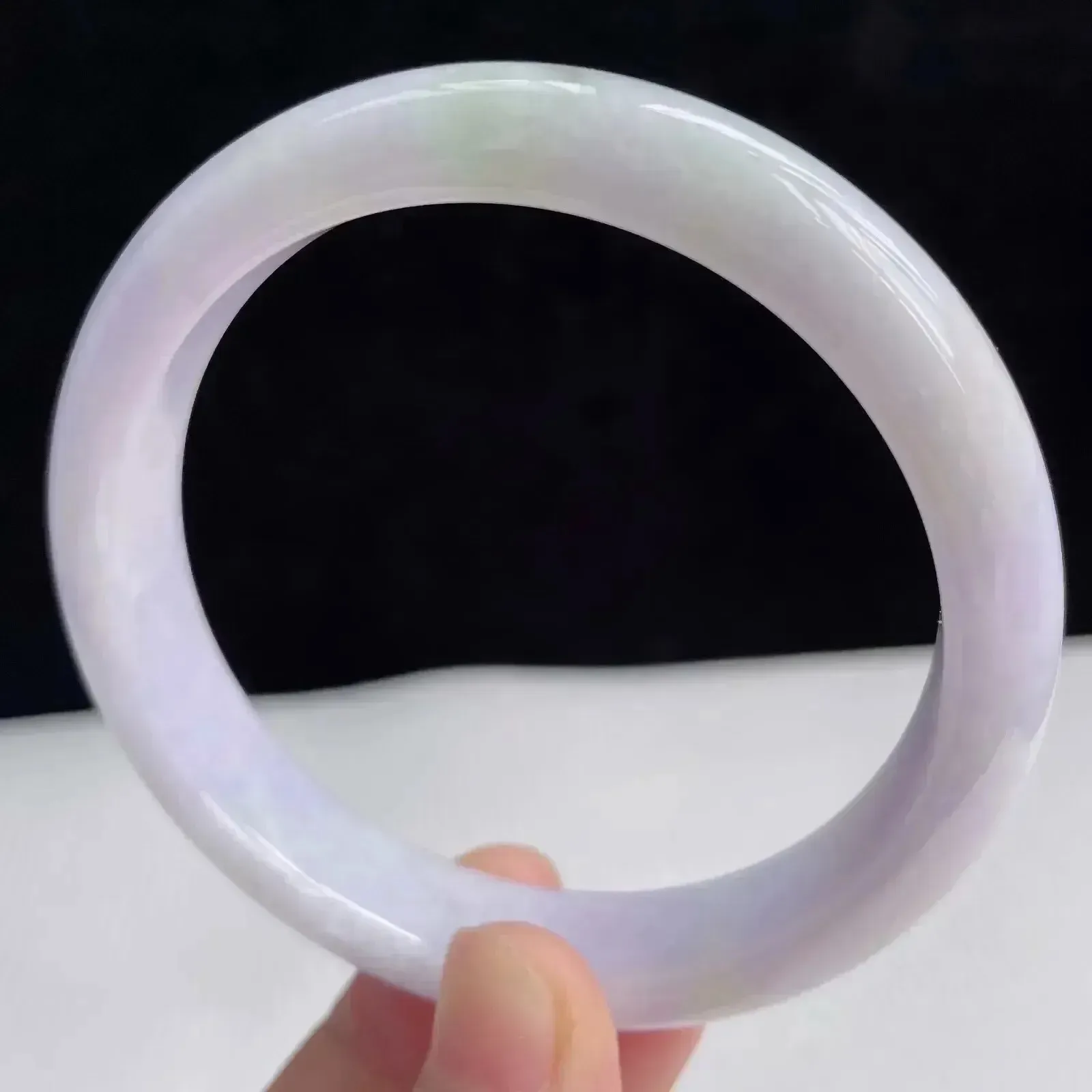 58圈有种有色天然翡翠A货淡紫玉手镯好种水春彩水润手镯50.11g