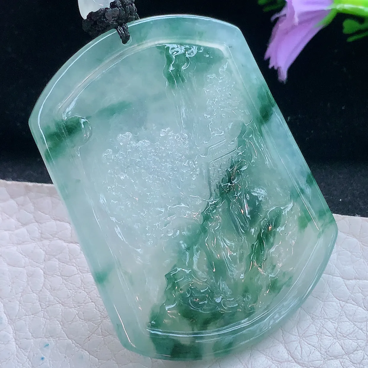 yl实拍55.3*42.2*5.8缅甸翡翠冰飘花山水牌吊坠，指日高升项坠