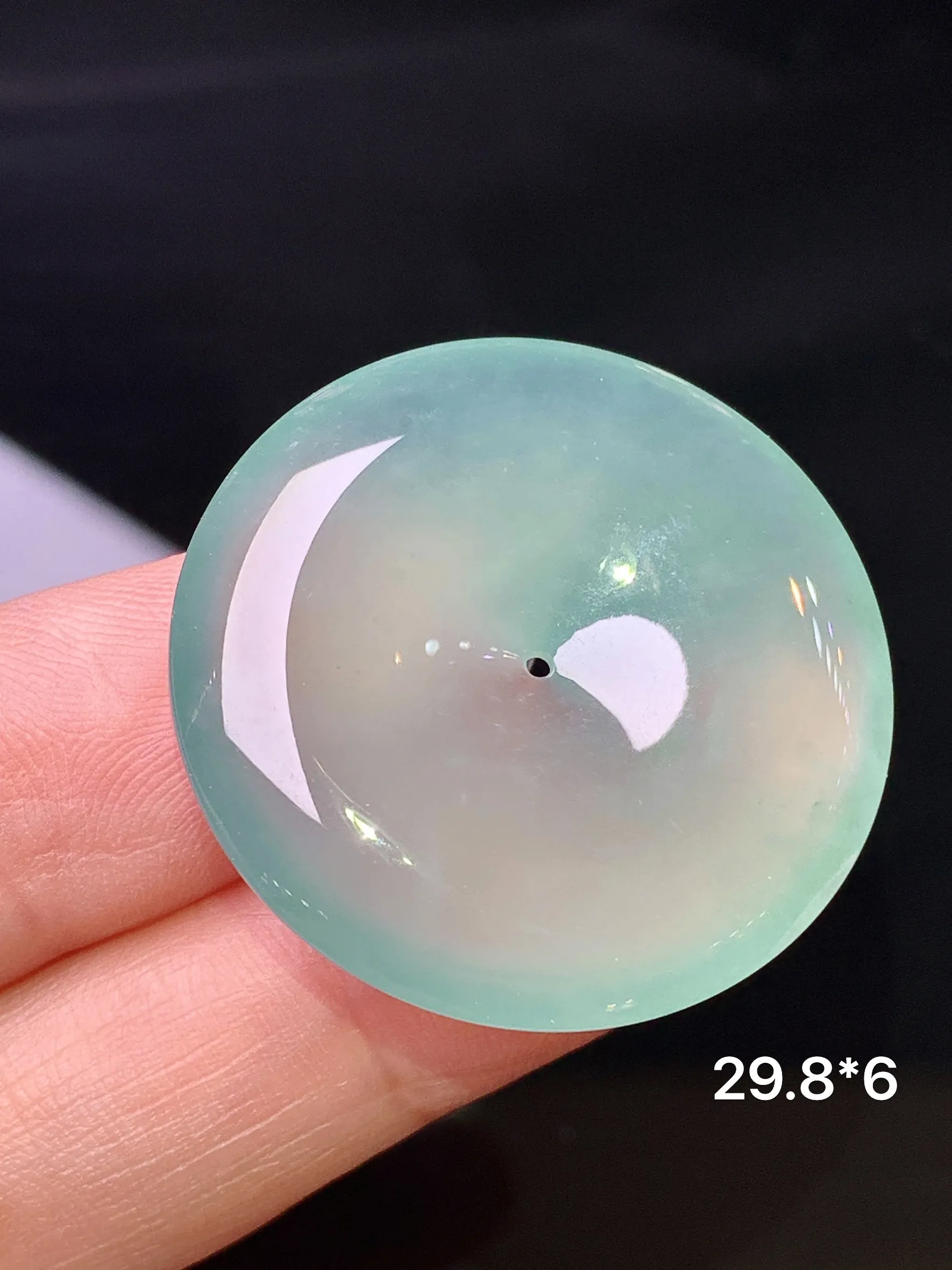 冰种平安扣吊坠 玉质细腻 色泽艳丽清新 整体尺寸29.8*6