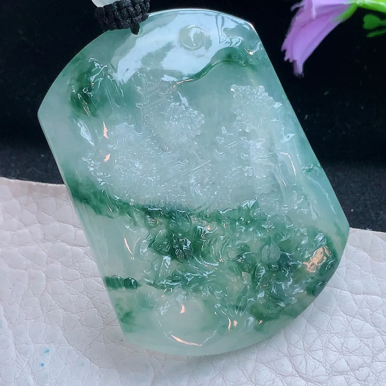 yl实拍55.3*42.2*5.8缅甸翡翠冰飘花山水牌吊坠，指日高升项坠