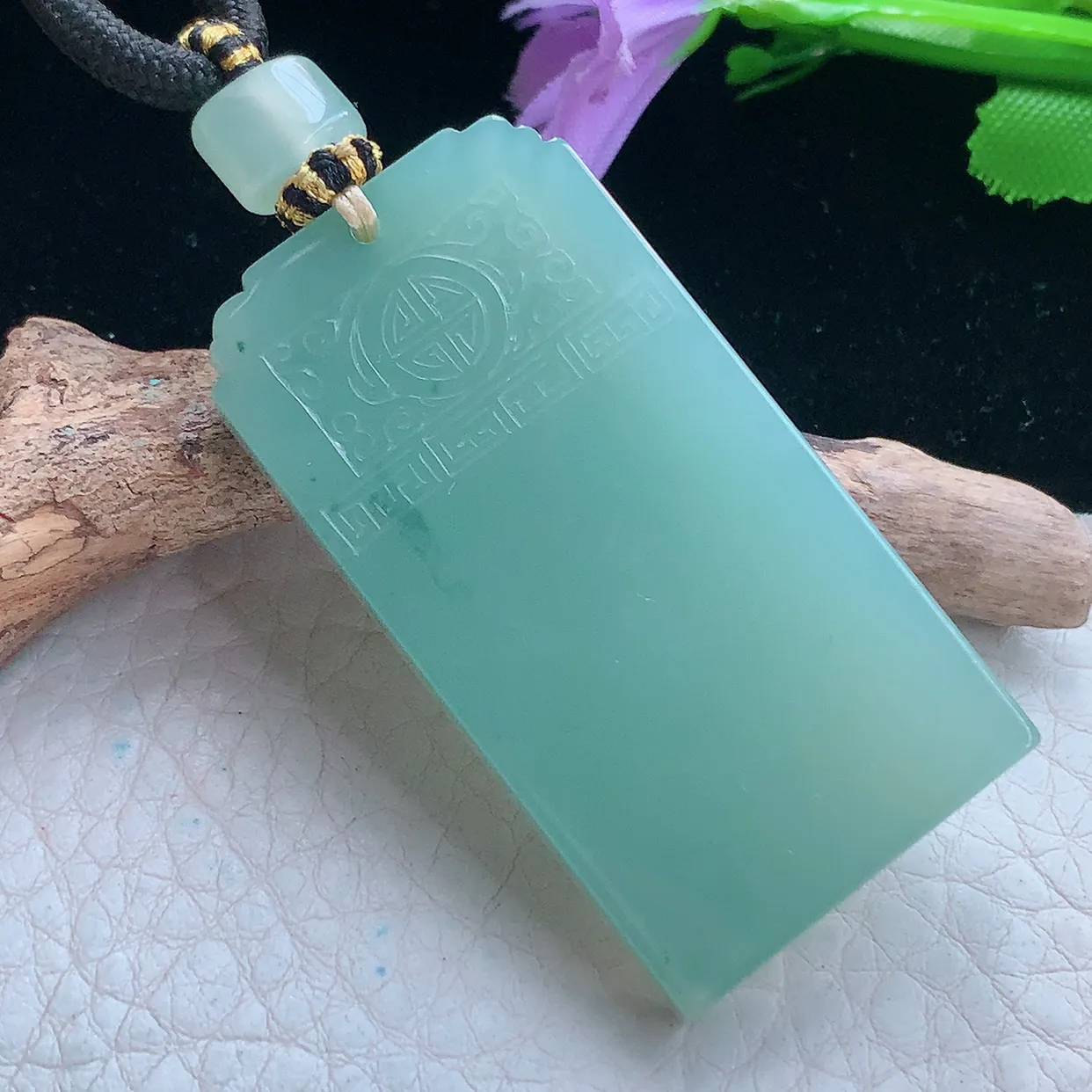 yl实拍49.6*26*5.8缅甸翡翠冰透水绿平安无事牌吊坠 经典素面仿古雕花无字牌项坠