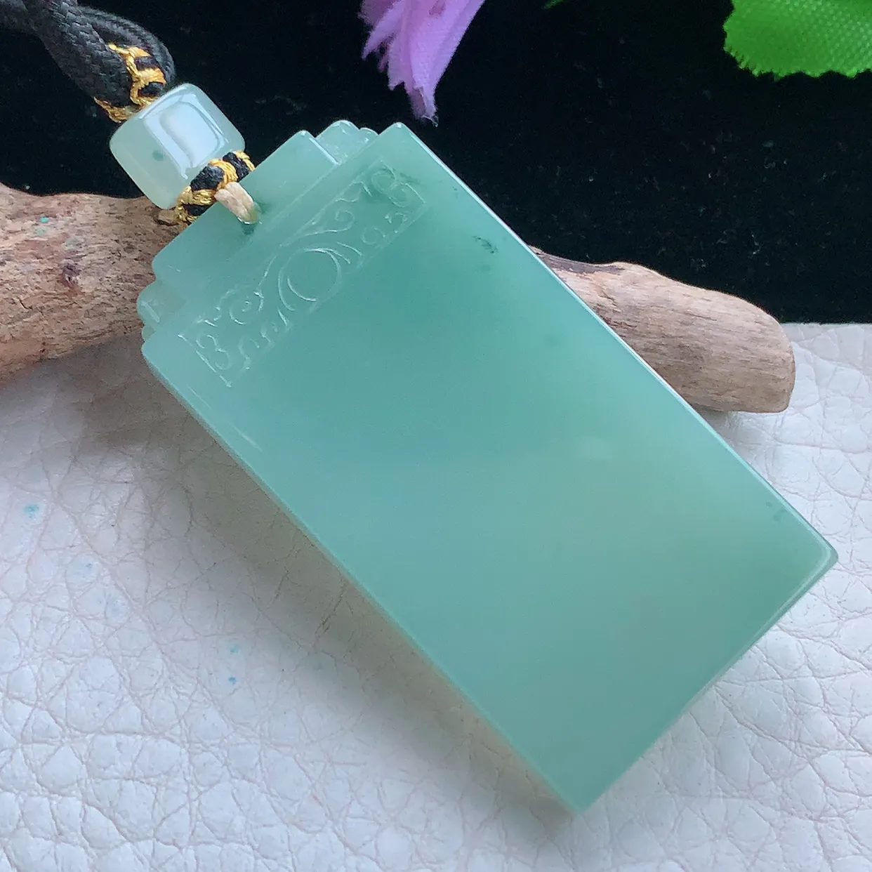 yl实拍49.6*26*5.8缅甸翡翠冰透水绿平安无事牌吊坠 经典素面仿古雕花无字牌项坠