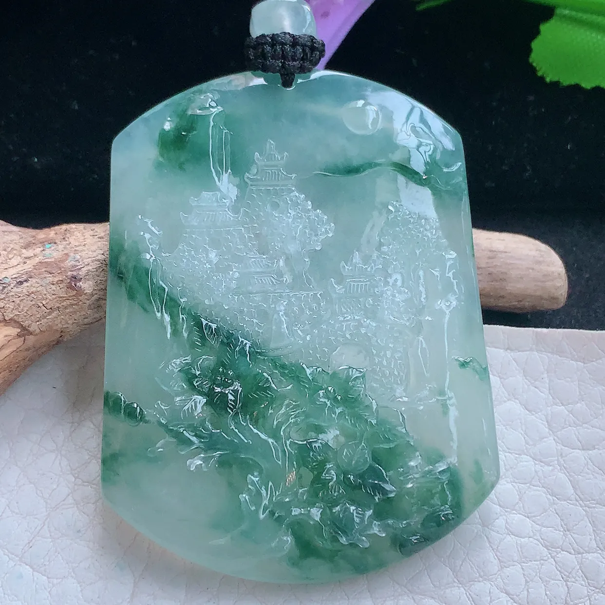 yl实拍55.3*42.2*5.8缅甸翡翠冰飘花山水牌吊坠，指日高升项坠