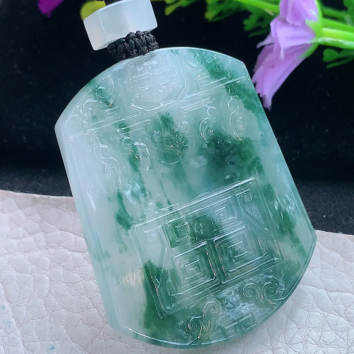 yl实拍52.6*41.6*6.2缅甸翡翠冰飘花仿古牌福临门吊坠，福气绵绵项坠雕花无事牌