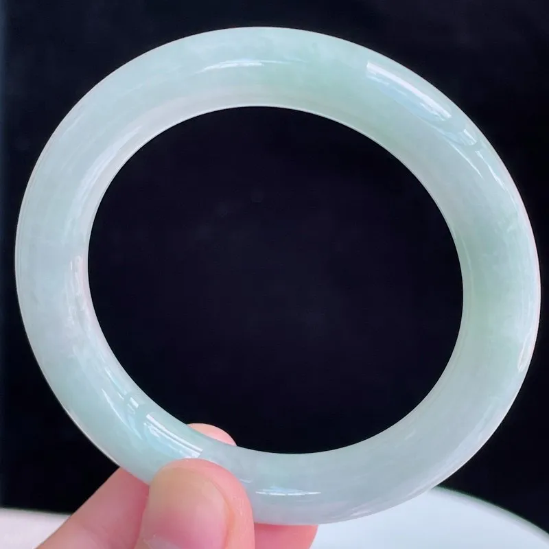 53圈好种水玉石天然翡翠A货水润有种有色飘绿手镯53.44g