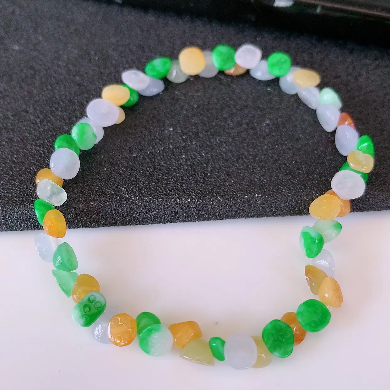 自然光实拍，冰润多宝翡翠手链，多彩莲蓬翡翠手串，颜色丰富，料子细腻，高档大气，自戴送礼佳品！#1.7取一尺寸5*5*2.8