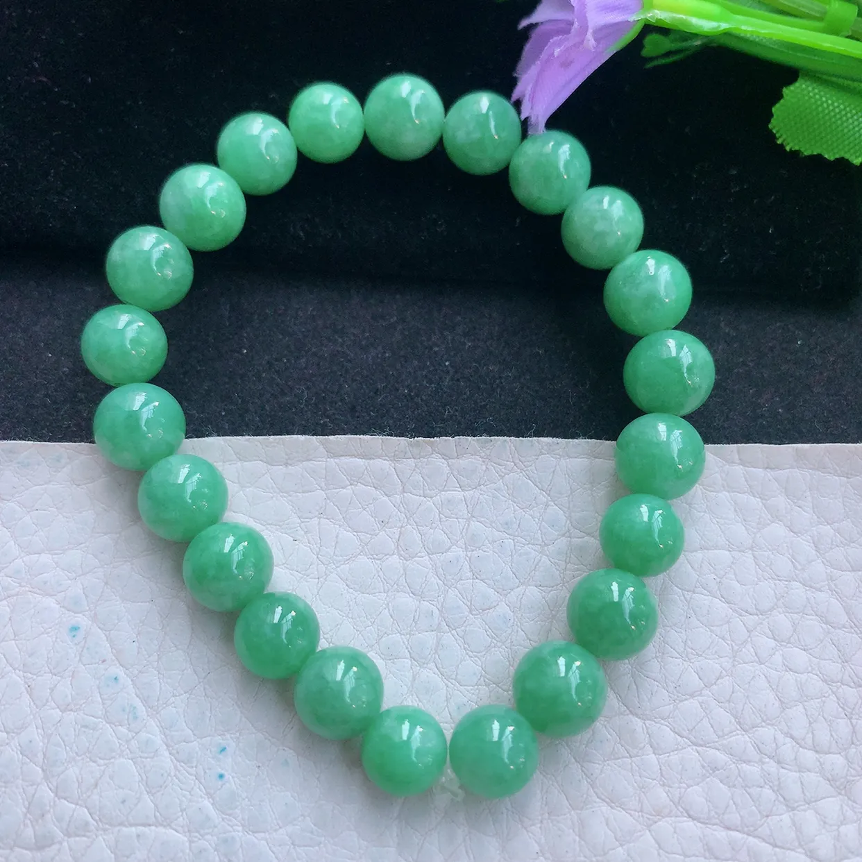zz实拍8mm天然缅甸翡翠满绿圆珠手串 女款时尚简约珠串手链