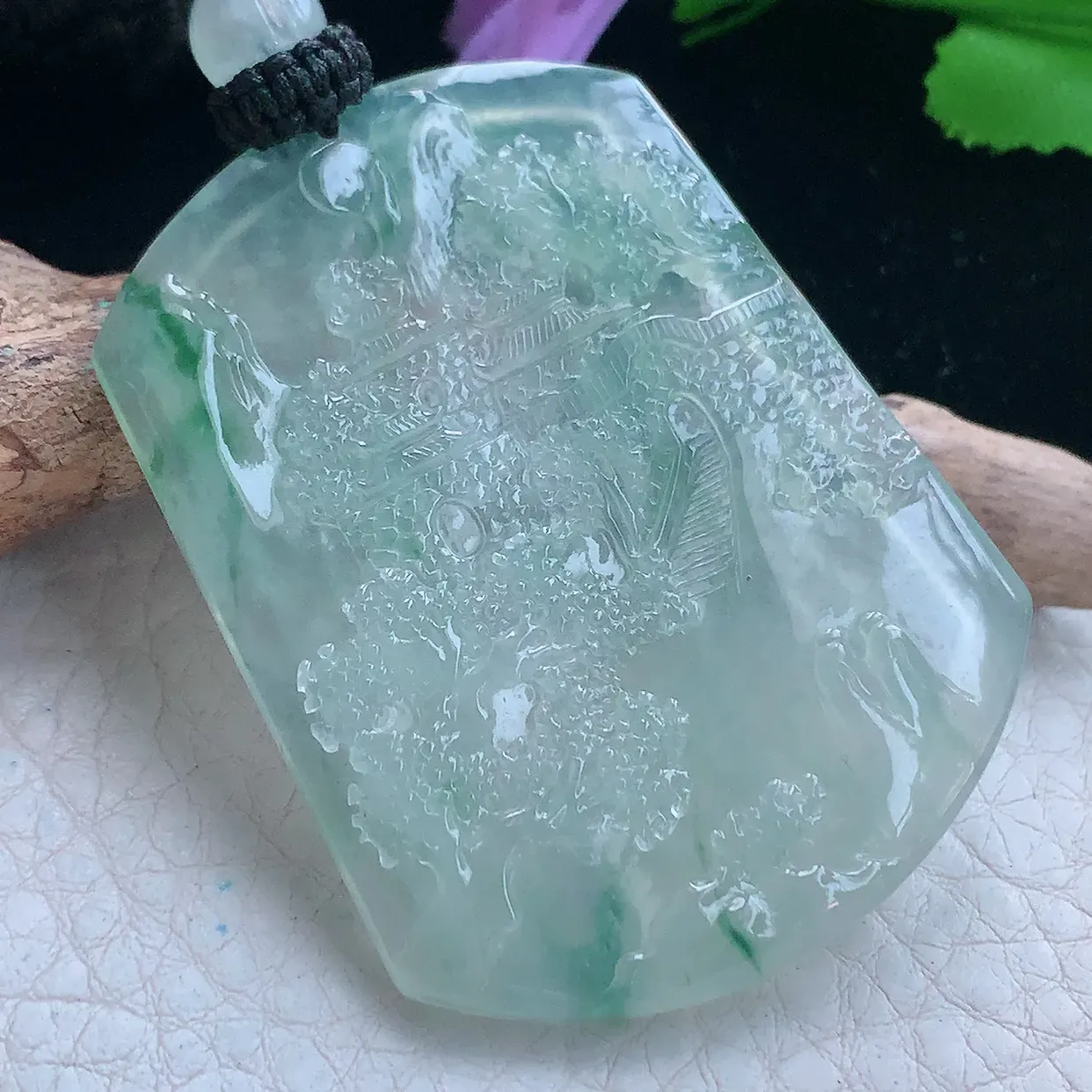 yl实拍61*39.5*4.5缅甸翡翠冰透飘花山水牌吊坠 步步高升项坠