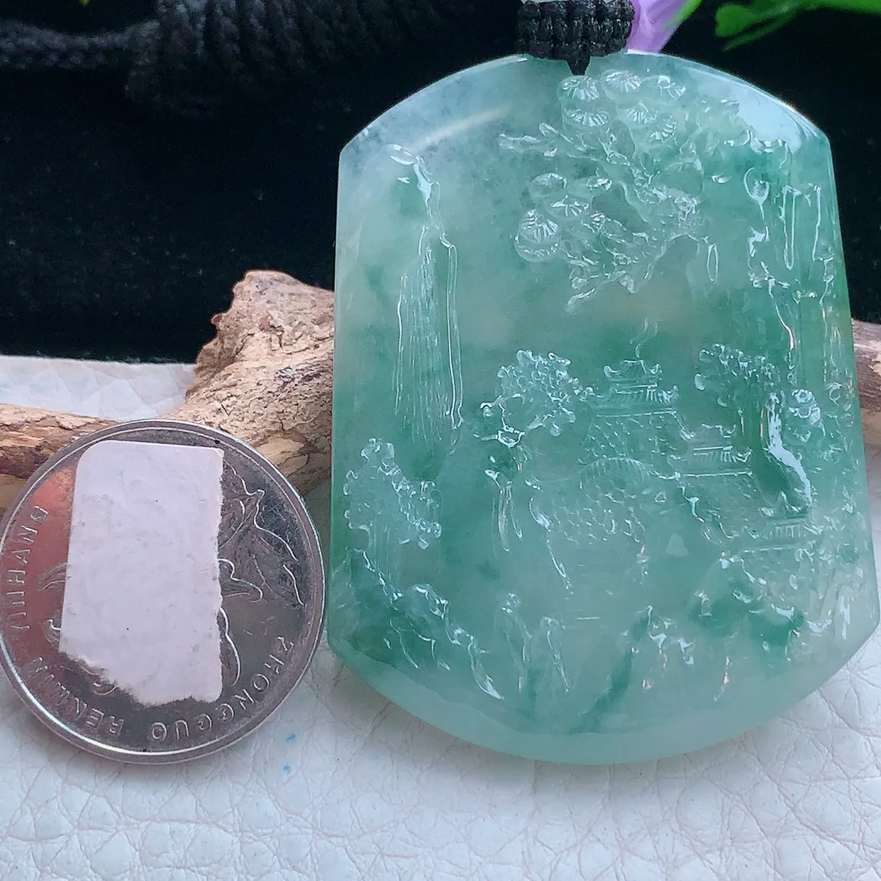 yl实拍52*40*5.6缅甸翡翠冰透飘花山水牌吊坠 锦绣前程项坠