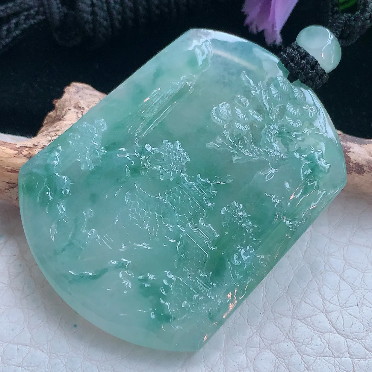 yl实拍52*40*5.6缅甸翡翠冰透飘花山水牌吊坠 锦绣前程项坠