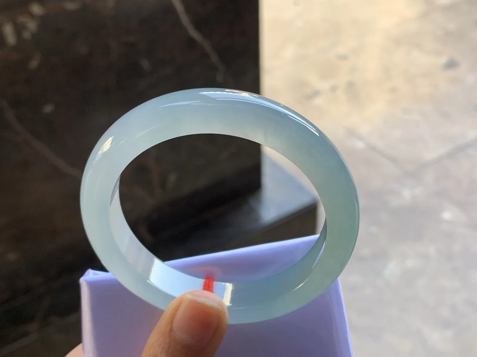 56-12.2-8.7

冰蓝手镯^_^水润冰透