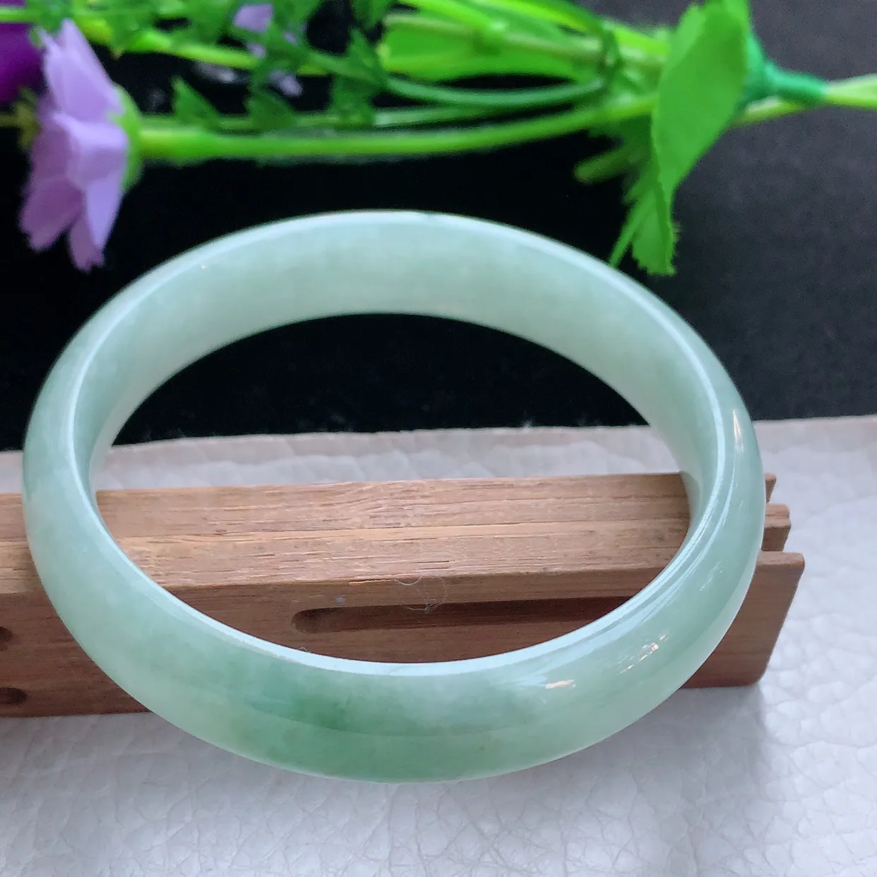 js实拍56.5*12.6*6.6平安镯 天然缅甸翡翠玉手镯清新飘绿宽边玉手环