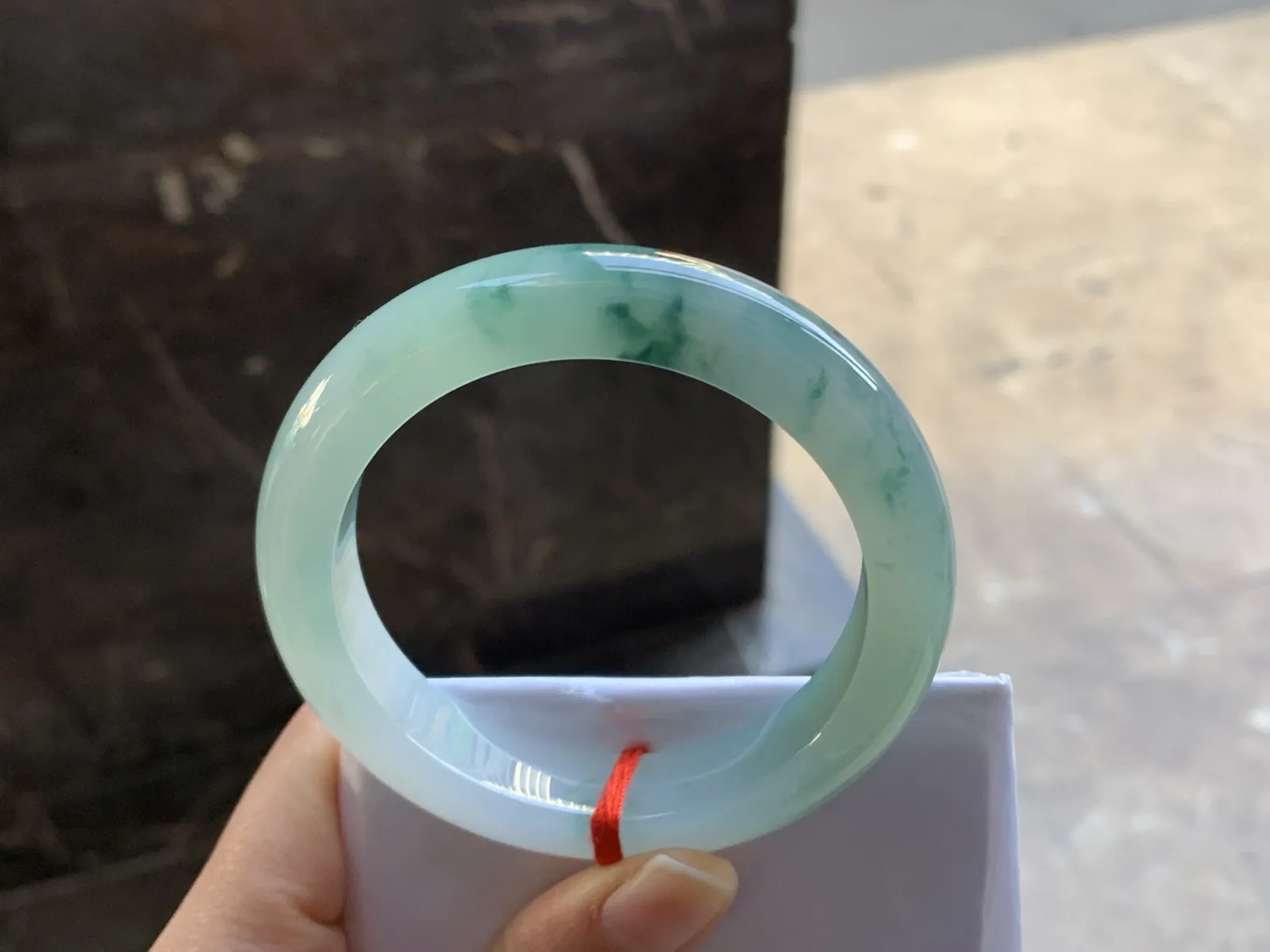 54.5-12.3-9.2

蓝花手镯^_^飘花灵韵