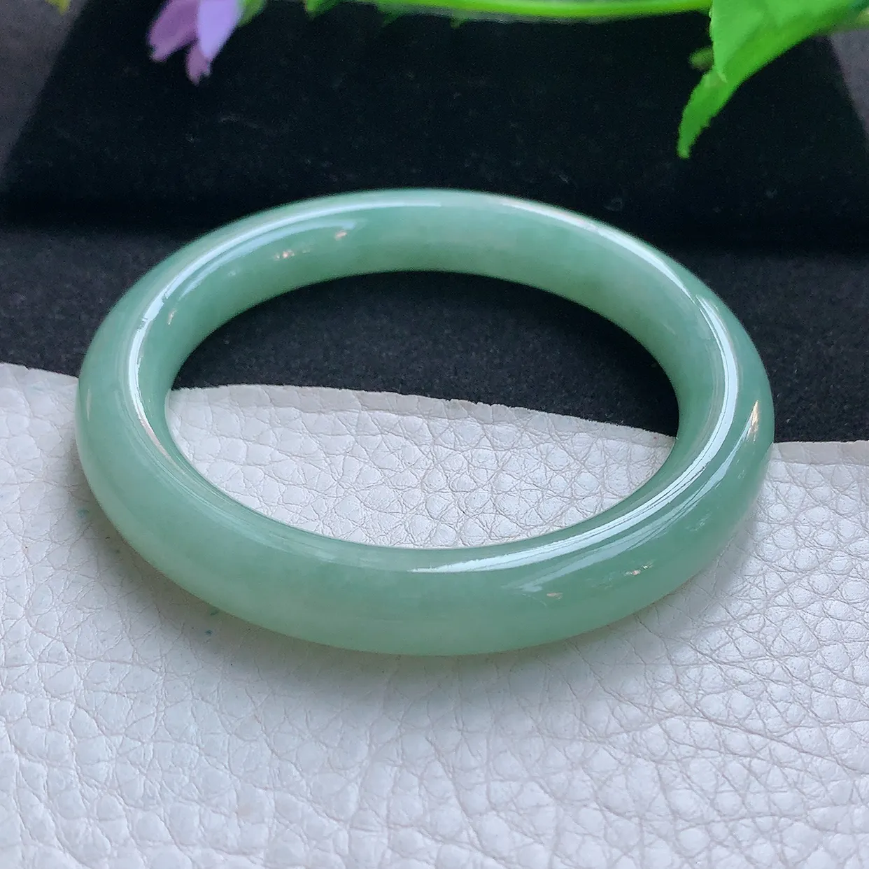 nc实拍54.5*9.8*9.5美人镯 天然缅甸翡翠玉手镯甜绿水润玉手环 叮当镯